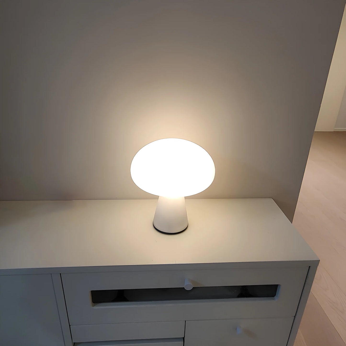 Frosted Glass Obello Table Lamp - Nuvé
