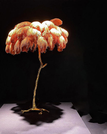 Ostrich Feather Floor Lamp - Nuvé