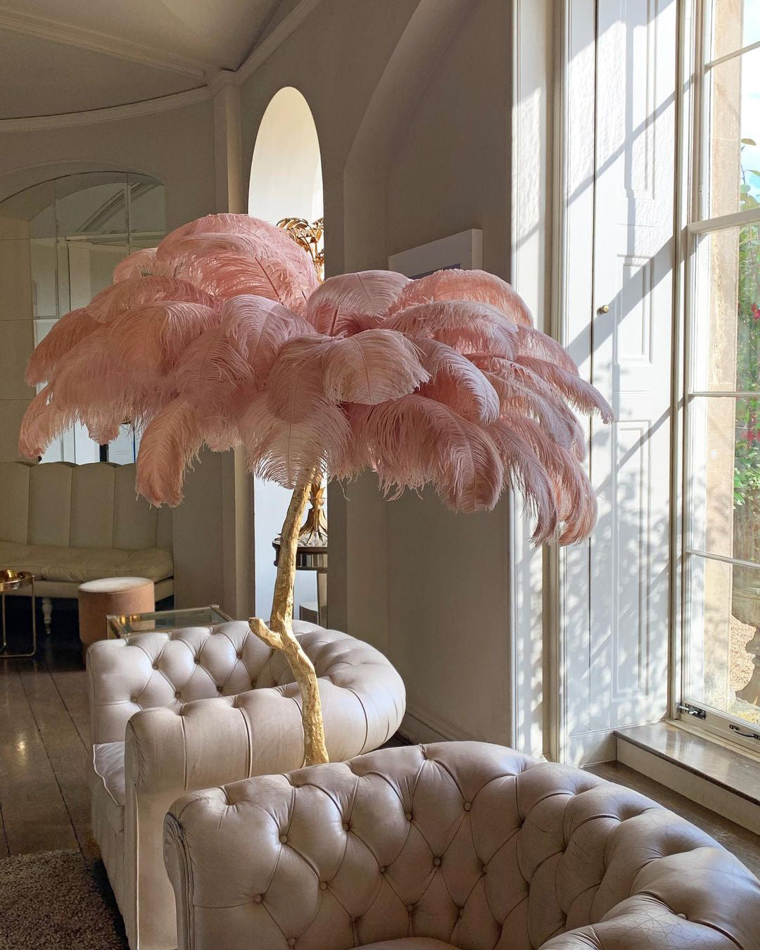 Ostrich Feather Floor Lamp - Nuvé