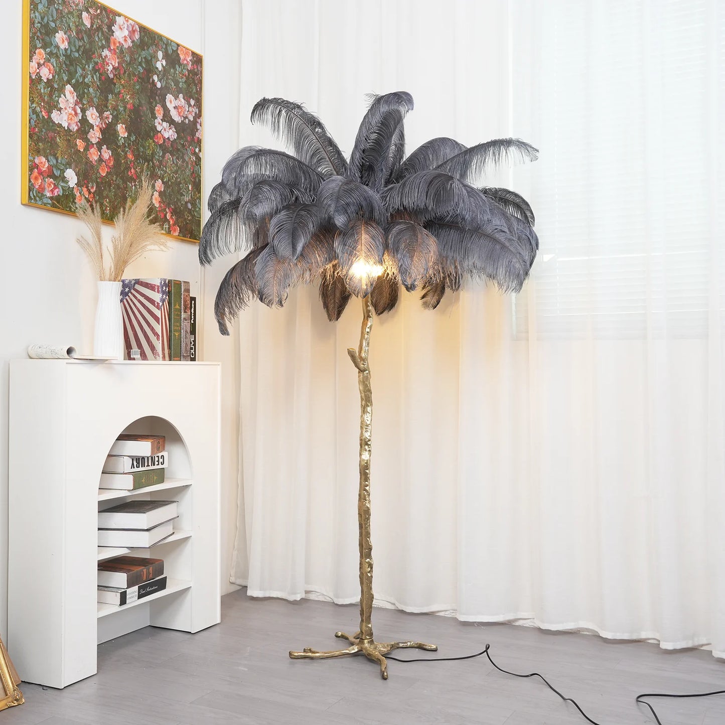 Ostrich Feather Floor Lamp - Nuvé