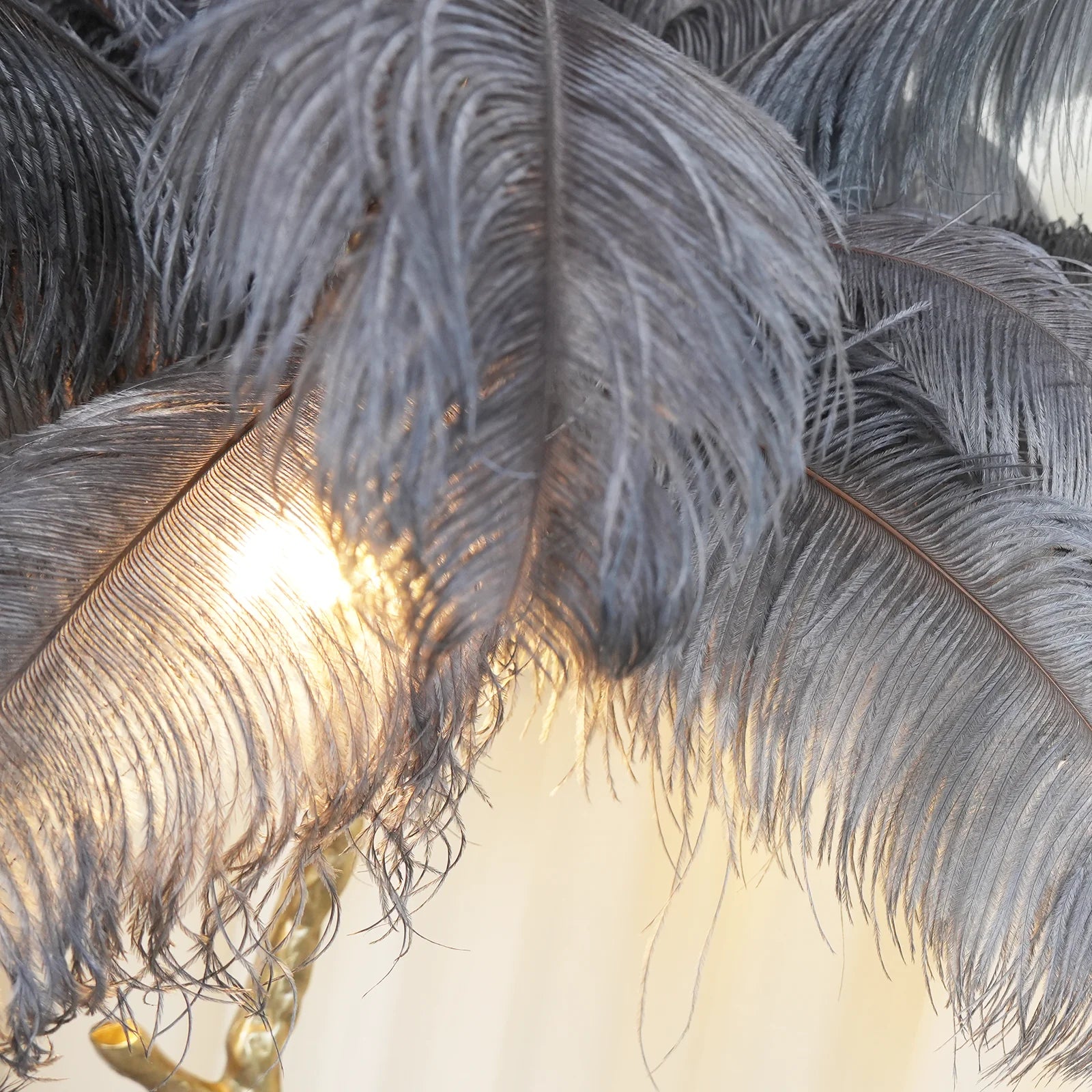 Ostrich Feather Floor Lamp - Nuvé