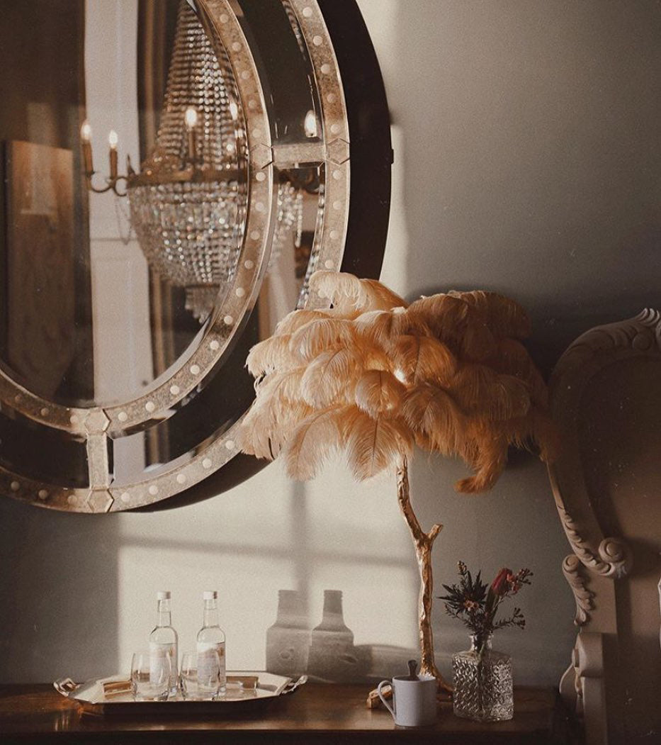 Ostrich Feather Table Lamp - Nuvé