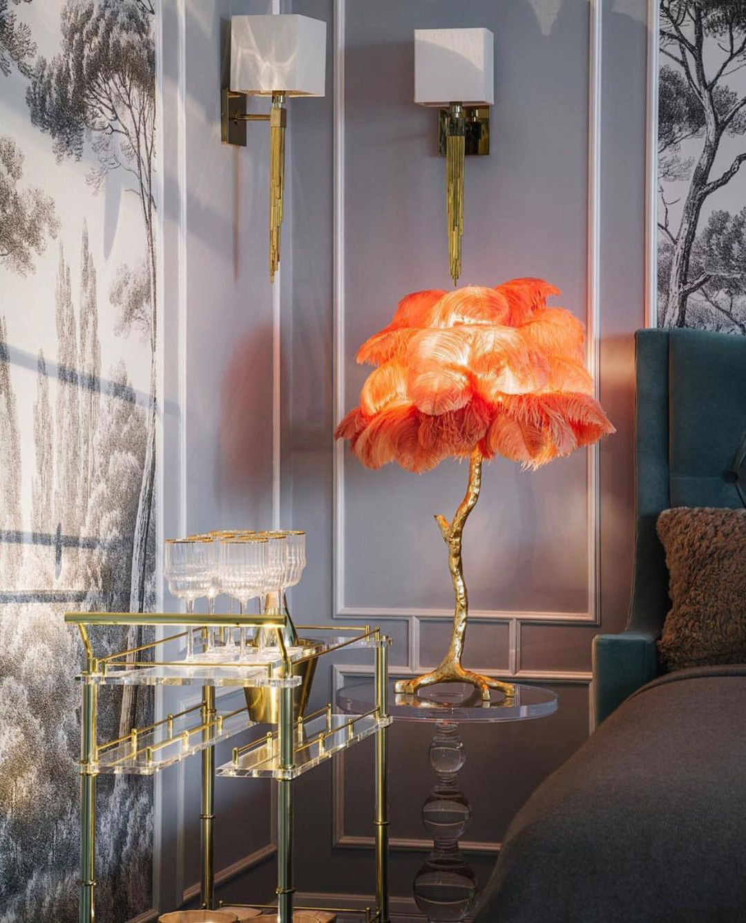 Ostrich Feather Table Lamp - Nuvé