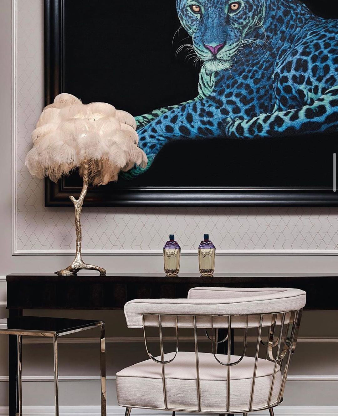 Ostrich Feather Table Lamp - Nuvé