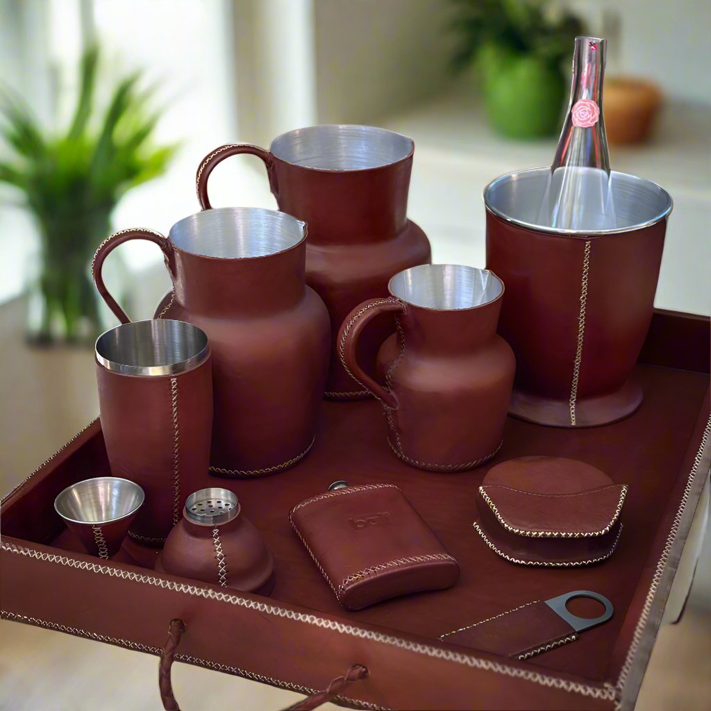Verano | Leather Carafe Set (3) - Nuvé