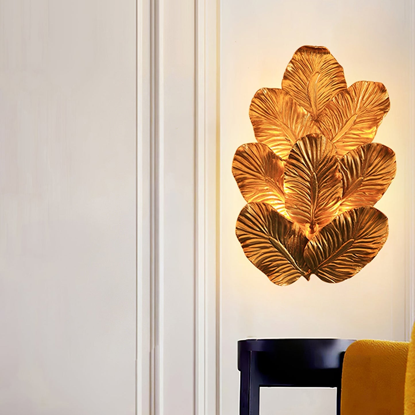 Pathleaf Heap Wall Lamp - Nuvé