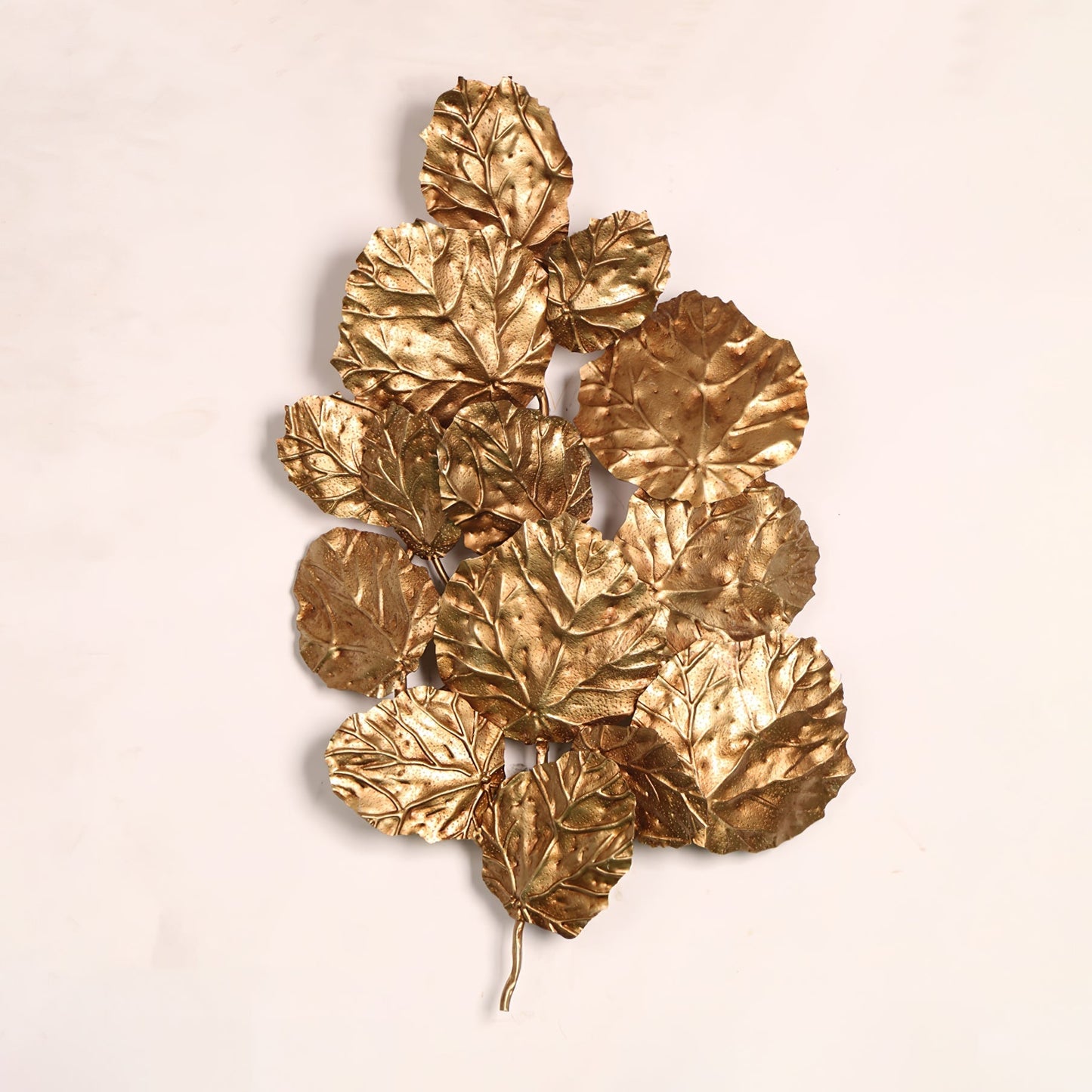 Pathleaf Heap Wall Lamp - Nuvé
