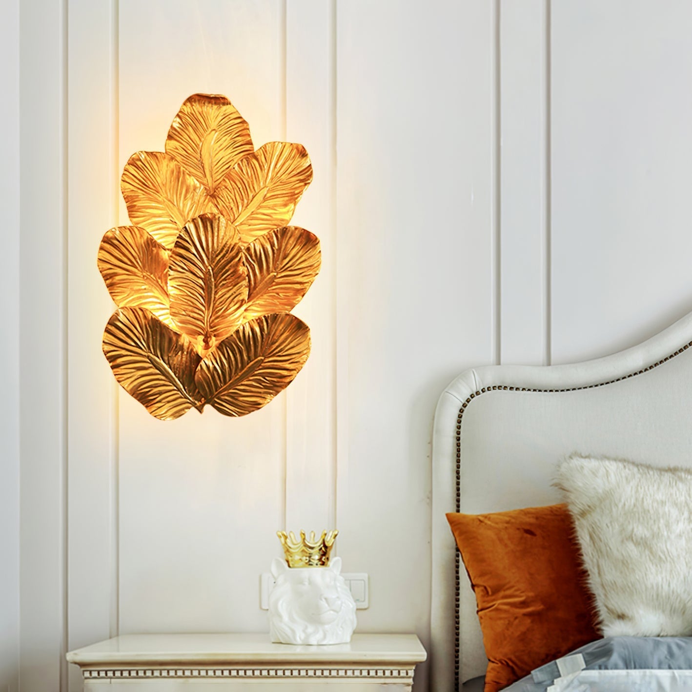 Pathleaf Heap Wall Lamp - Nuvé