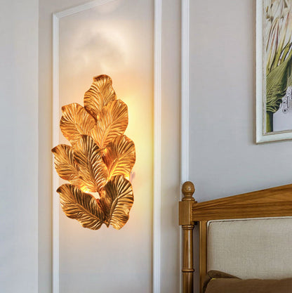 Pathleaf Heap Wall Lamp - Nuvé