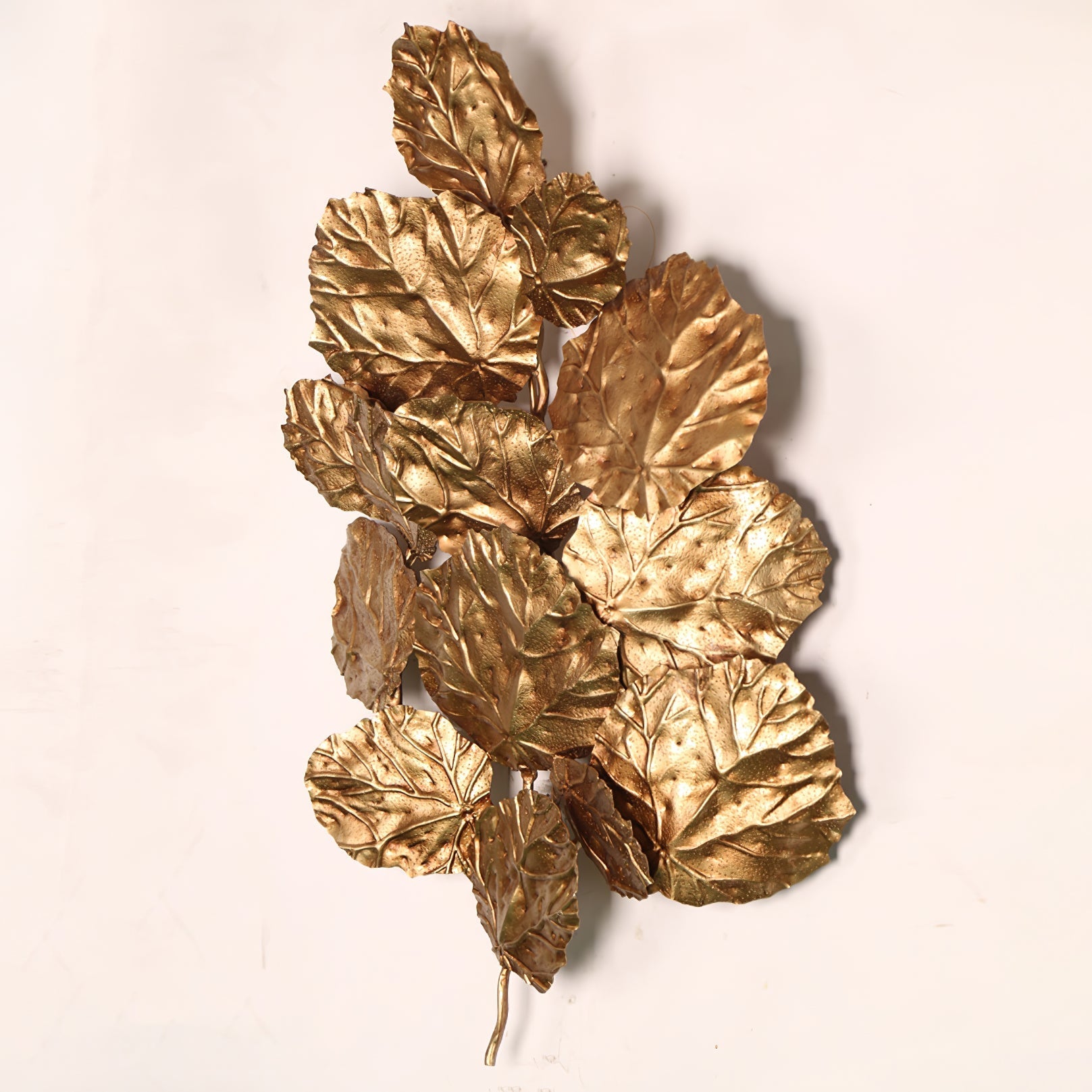 Pathleaf Heap Wall Lamp - Nuvé