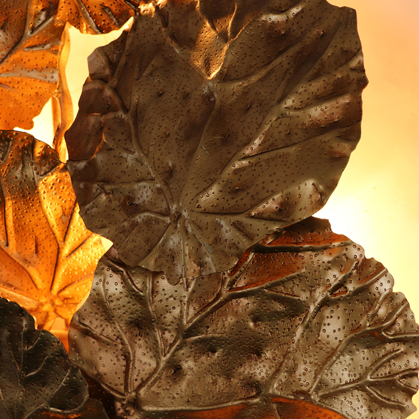 Pathleaf Heap Wall Lamp - Nuvé