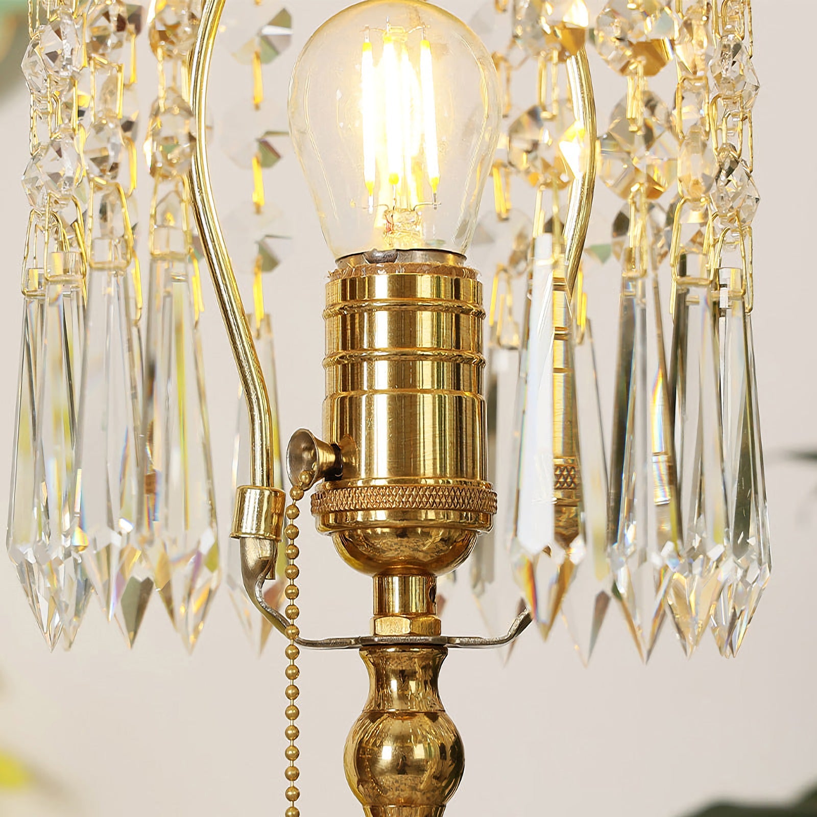 Peacock Green Crystal Table Lamp - Nuvé