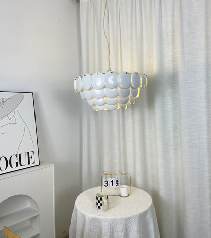 Pembridge White Ceramic Chandelier - Nuvé