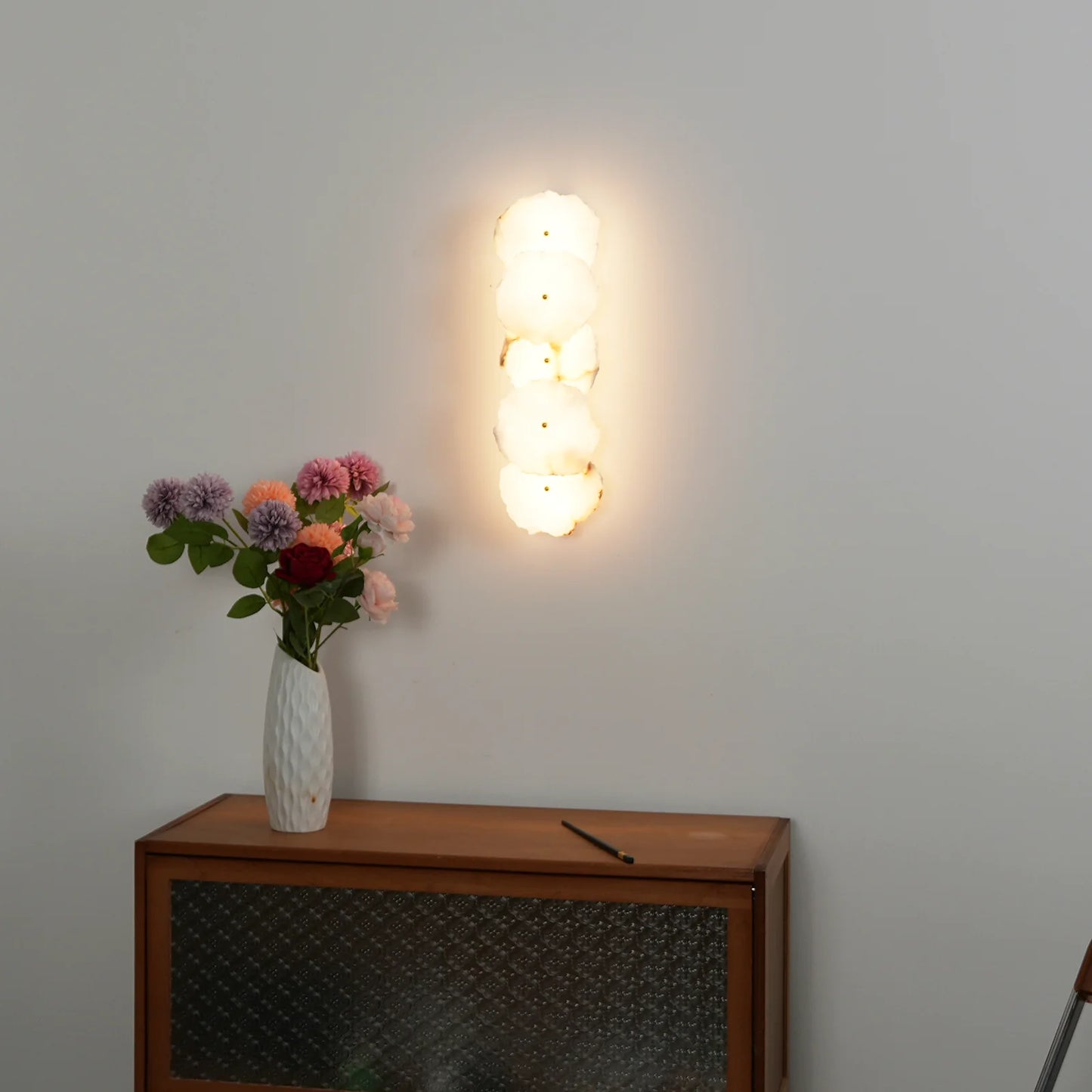 Petra Wall Lamp - Nuvé