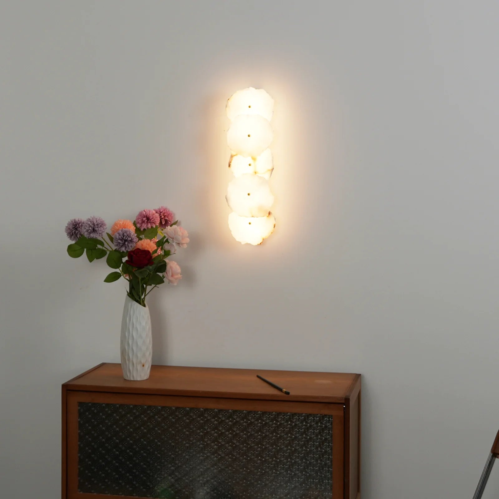 Petra Wall Lamp - Nuvé