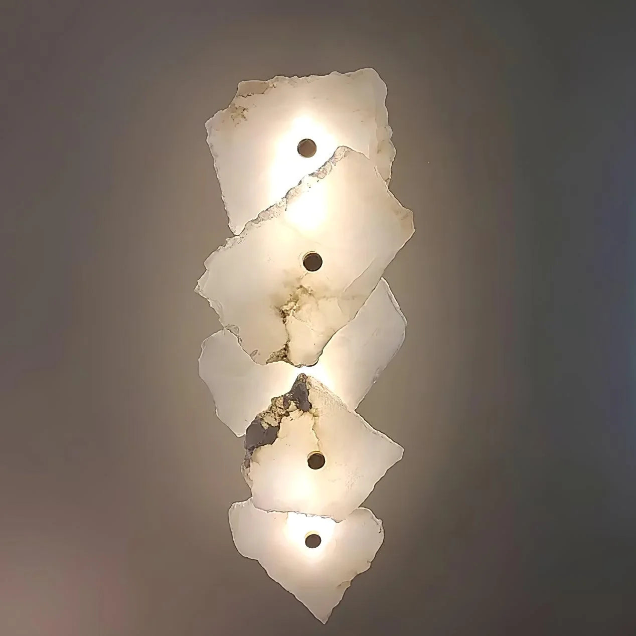 Petra Wall Lamp - Nuvé