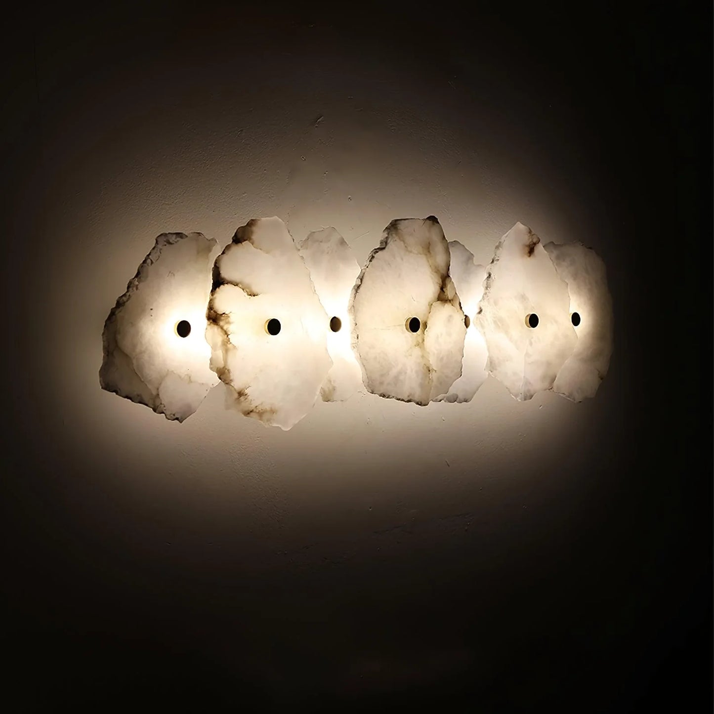 Petra Wall Lamp - Nuvé