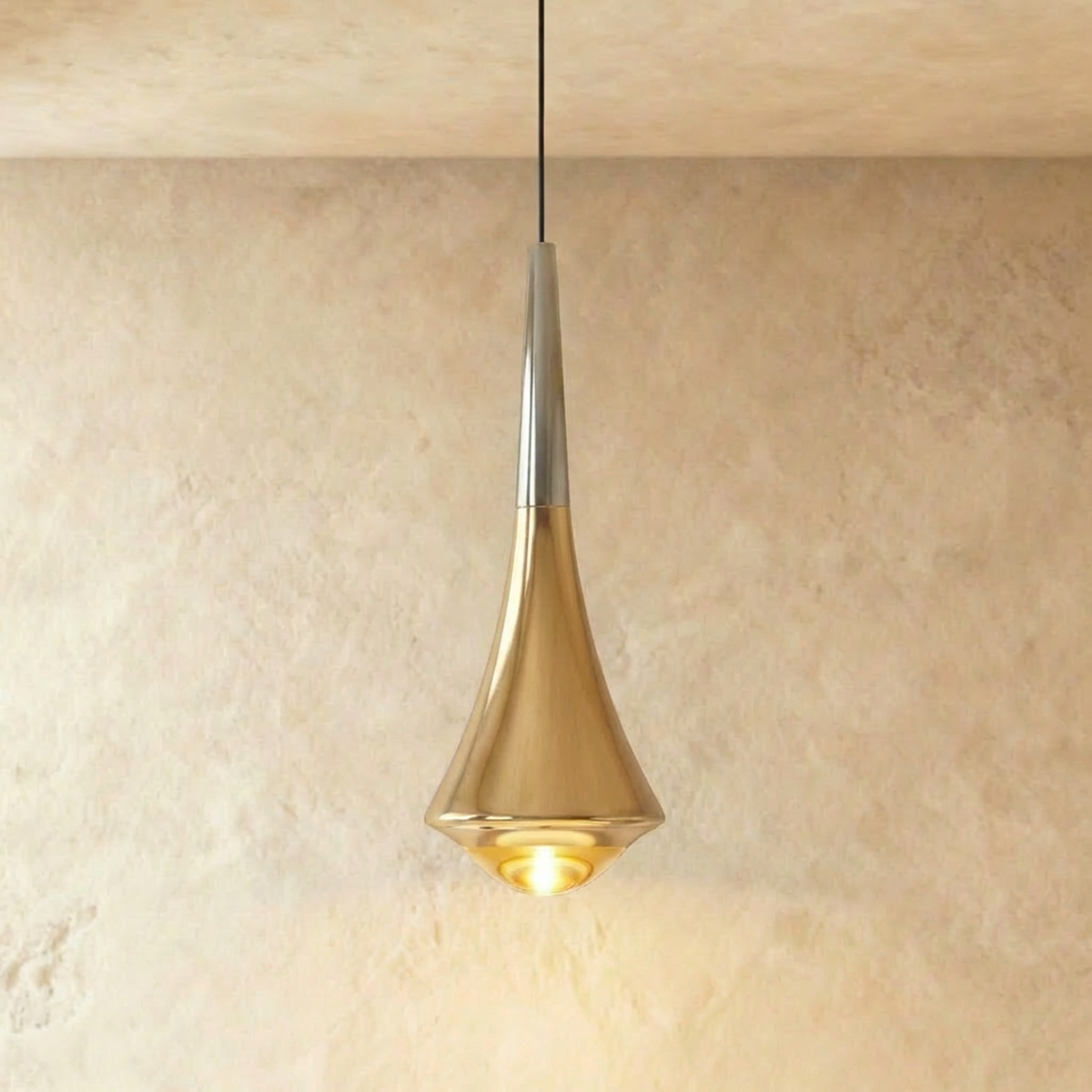 Phos Pendant Light