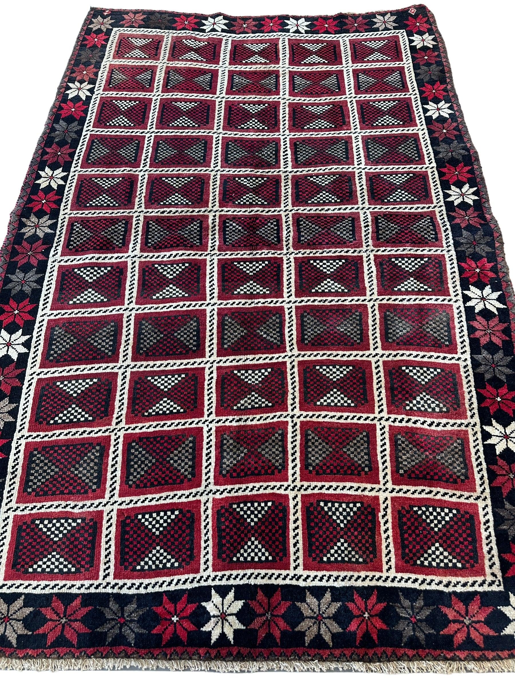 Hand-knotted Persian Tribal Khorramabad Wool Rug 4’3” x 6’10” - Nuvé