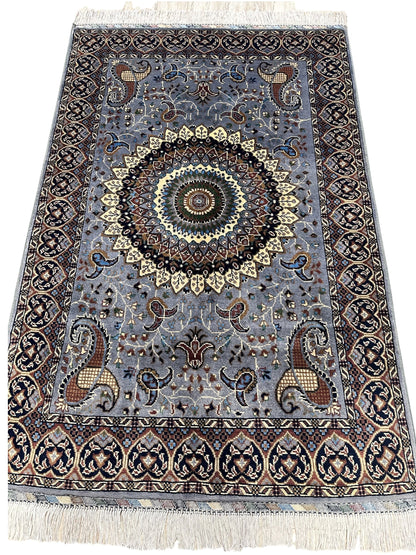 Hand-Knotted Parak Rug – Gray, 40” x 60” | Afghan Wool Rug - Nuvé