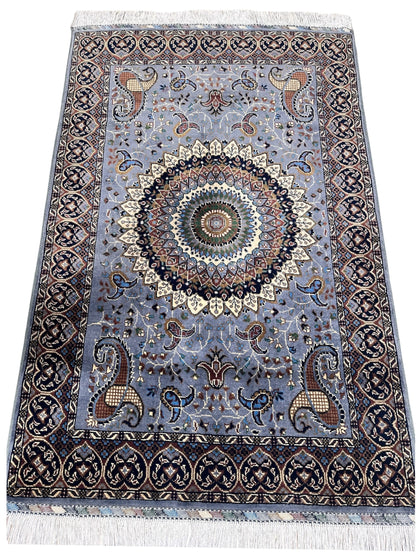 Hand-Knotted Parak Rug – Gray, 40” x 60” | Afghan Wool Rug - Nuvé