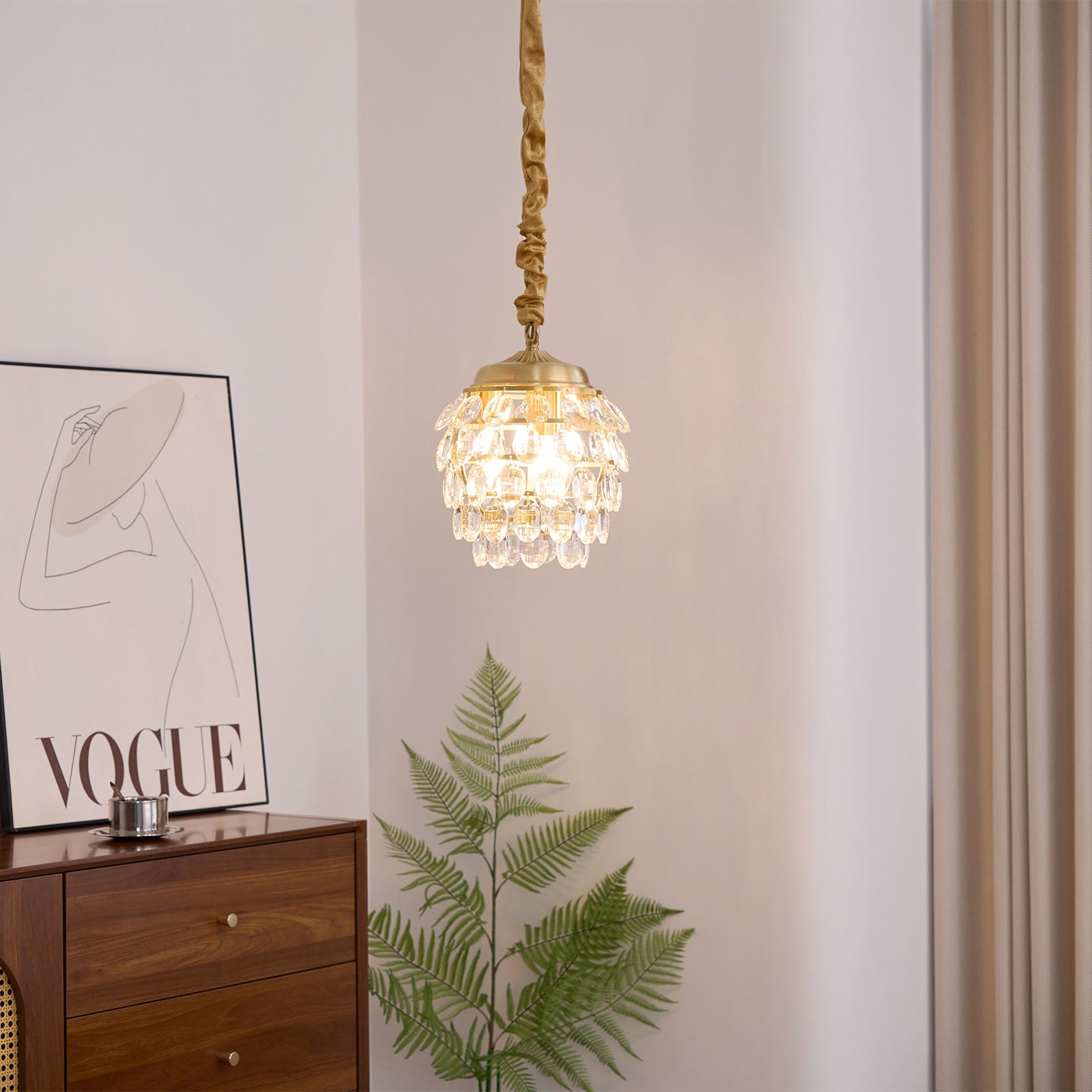 Pine Cone Crystal Pendant Light - Nuvé
