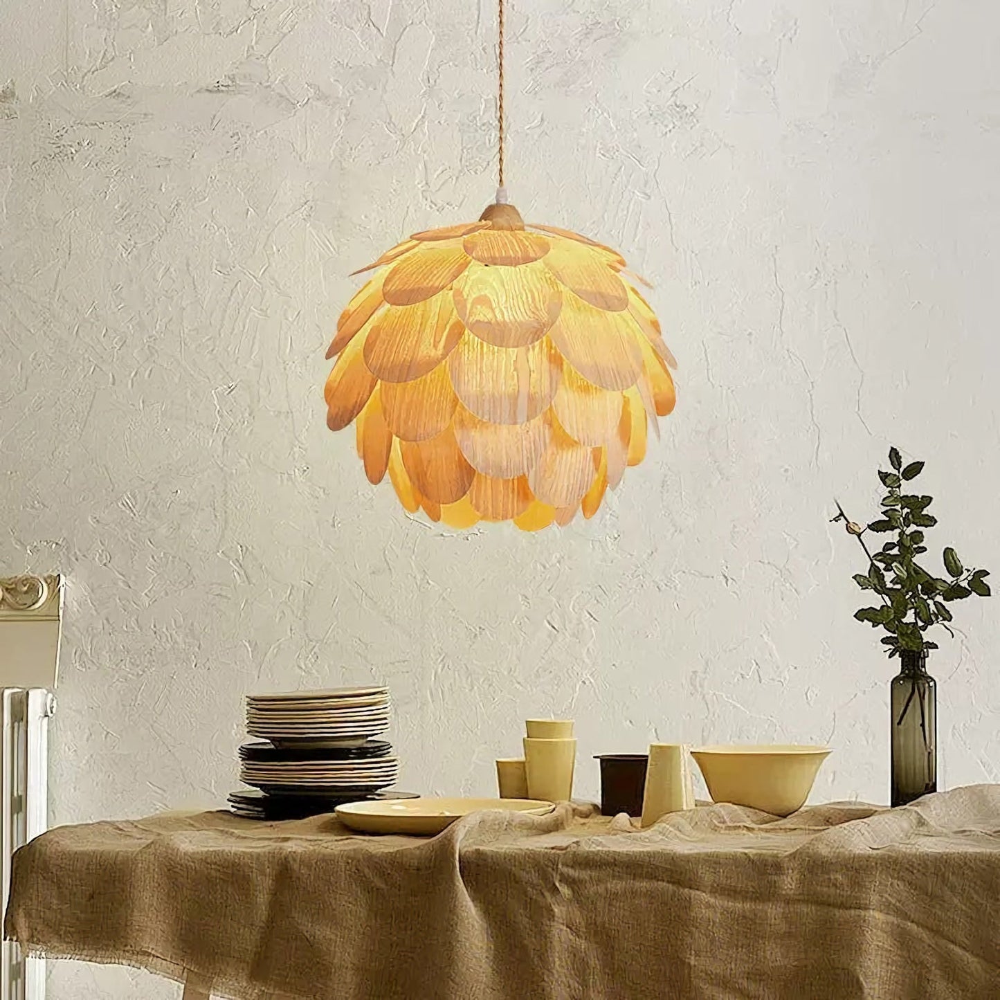 Pinecone Pendant Light - Nuvé