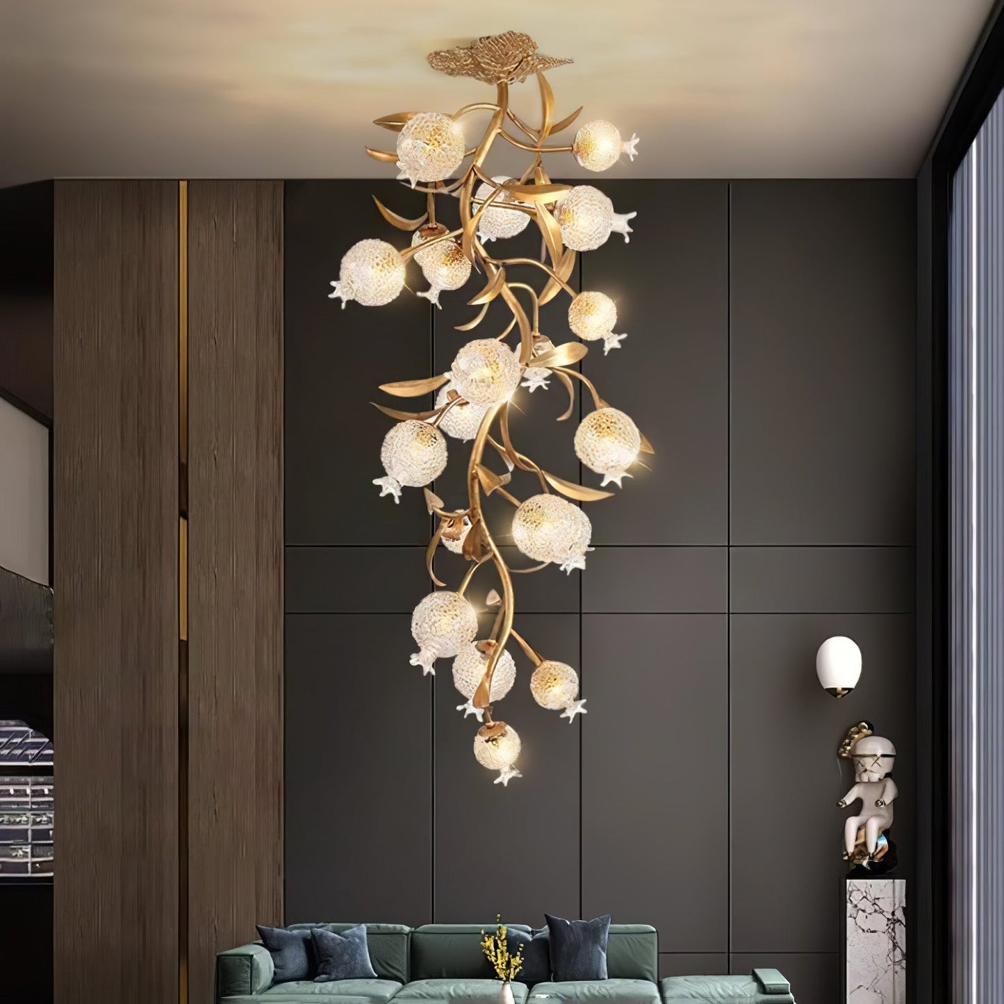 Pomegranate Brass Ceiling Lamp - Nuvé