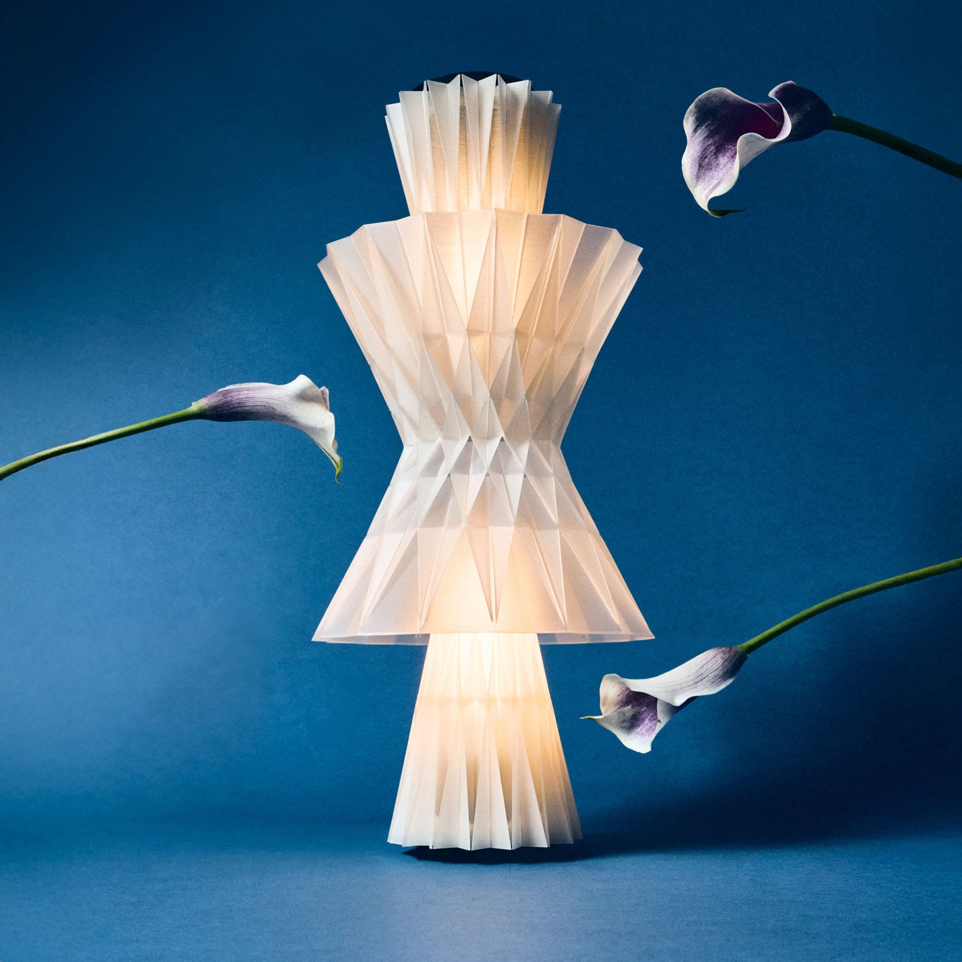 Cordless Prisma Lamp - Nuvé