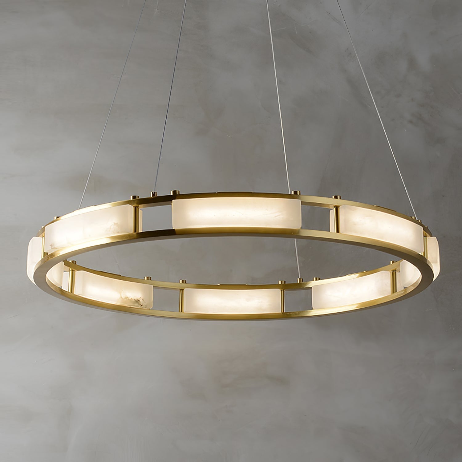 Round Qatar Alabaster Chandelier - Nuvé