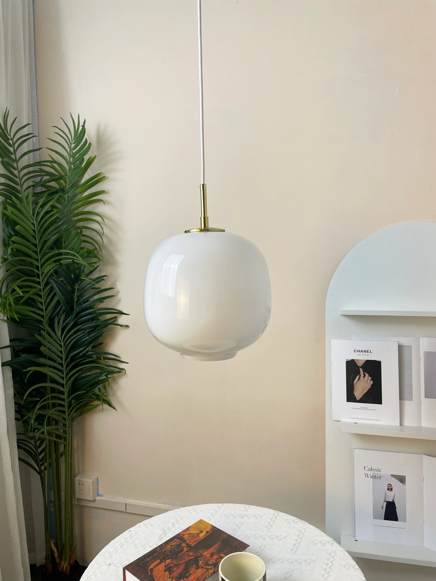 Radiohus Glass Pendant Lamp - Nuvé