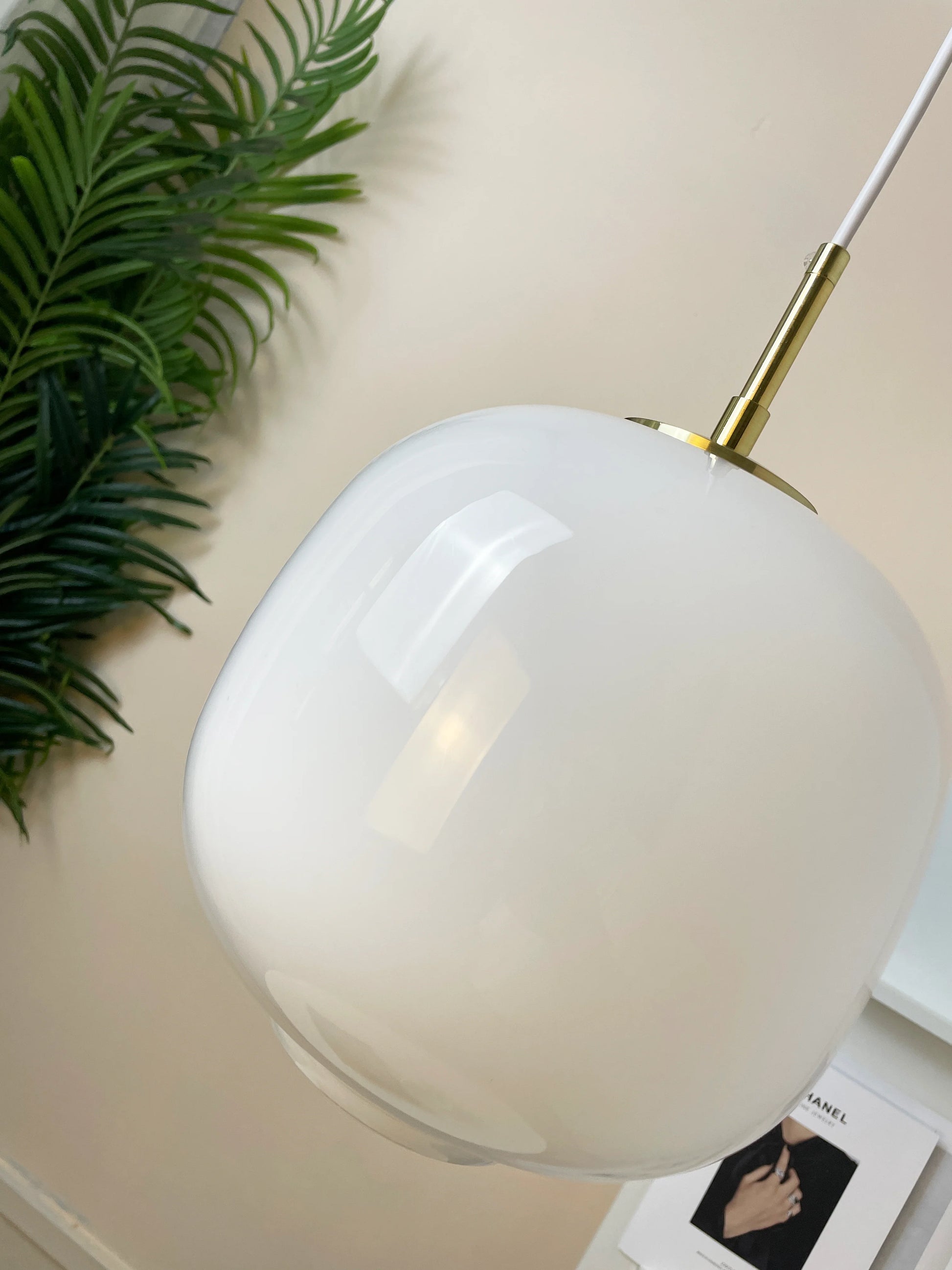Radiohus Glass Pendant Lamp - Nuvé