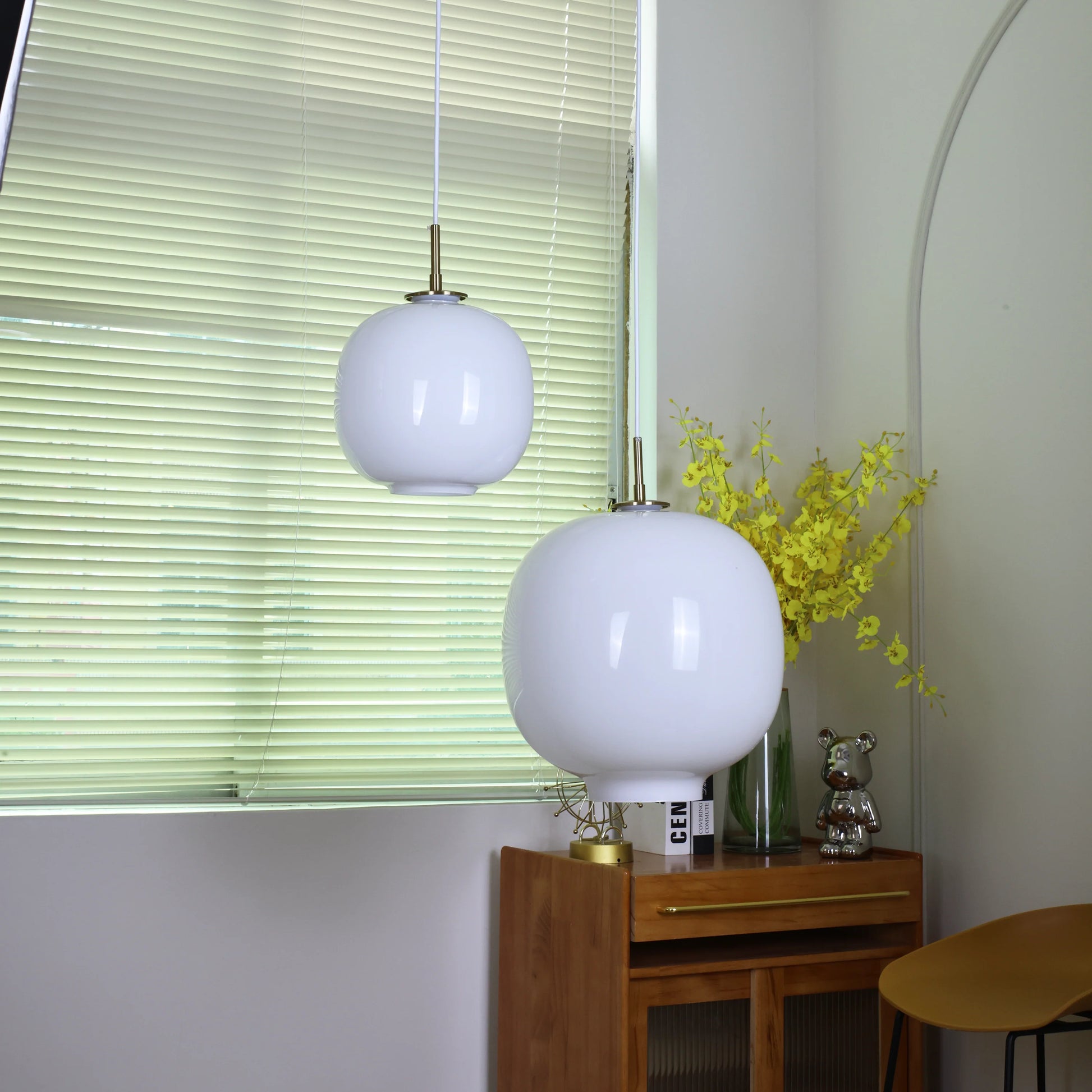 Radiohus Glass Pendant Lamp - Nuvé