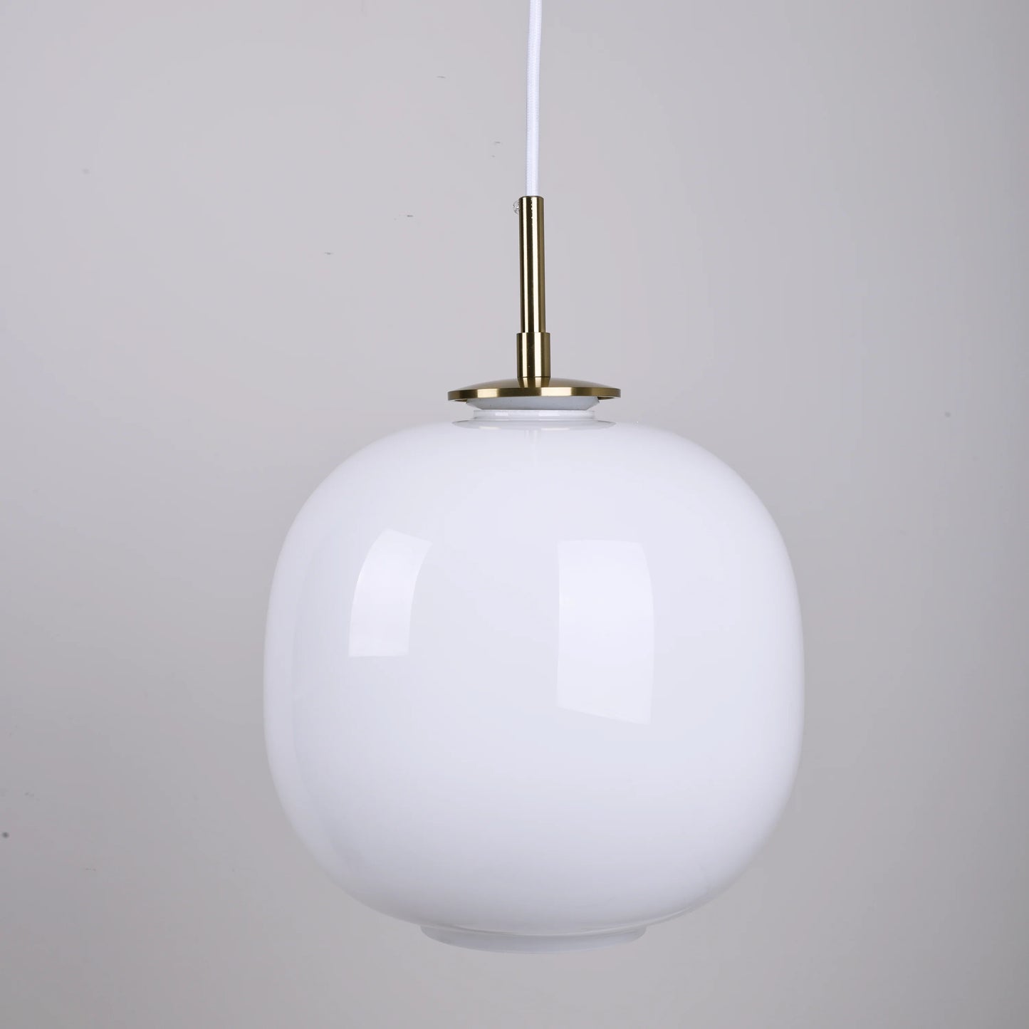 Radiohus Glass Pendant Lamp - Nuvé