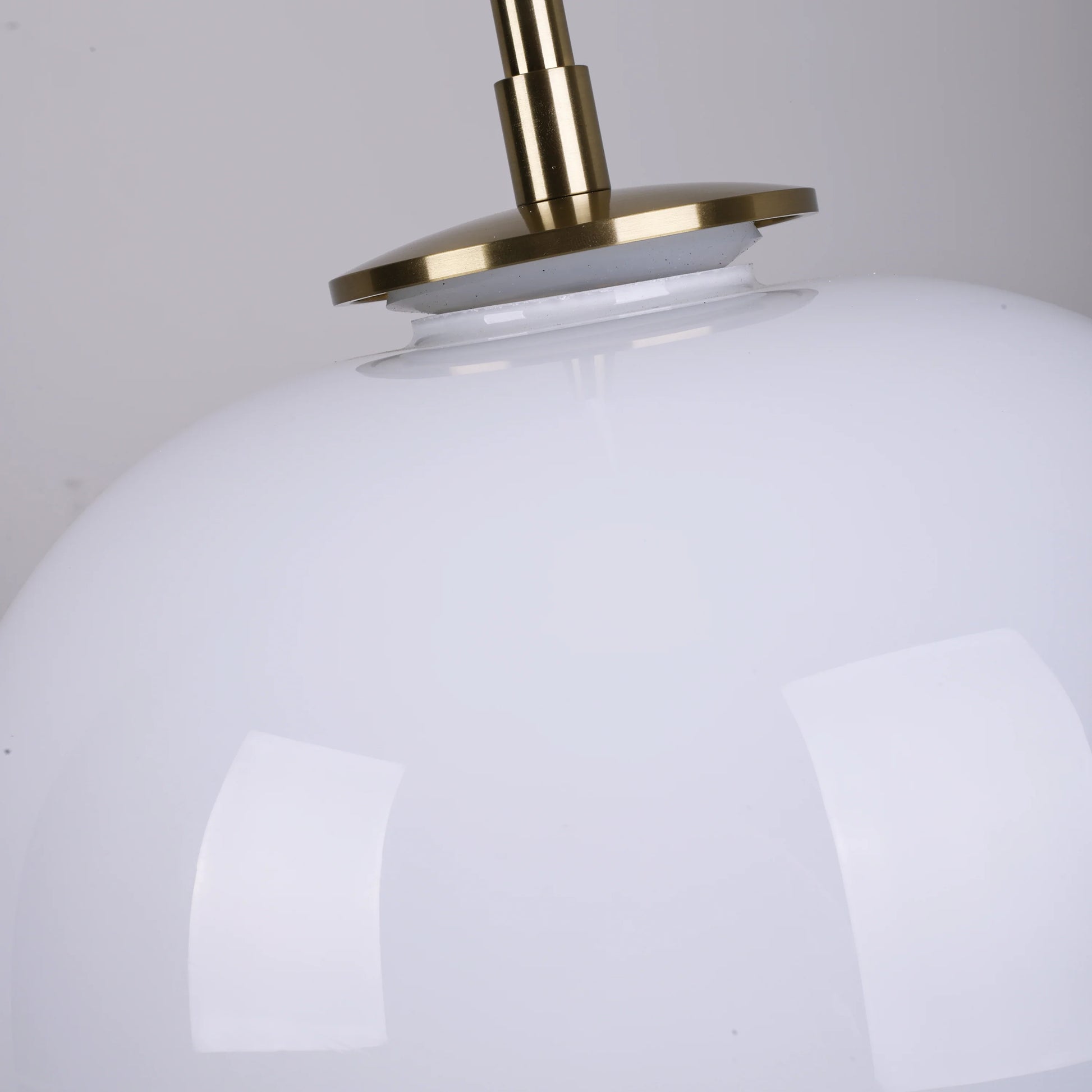 Radiohus Glass Pendant Lamp - Nuvé
