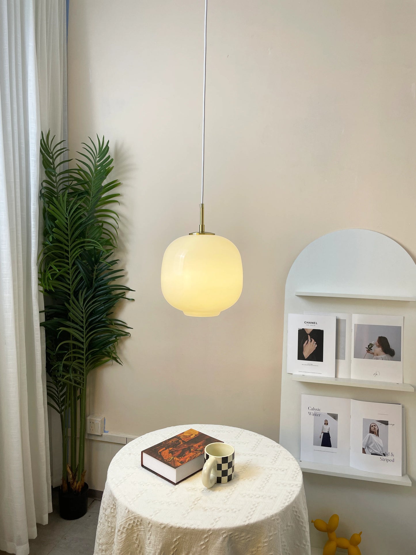 Radiohus Glass Pendant Lamp - Nuvé