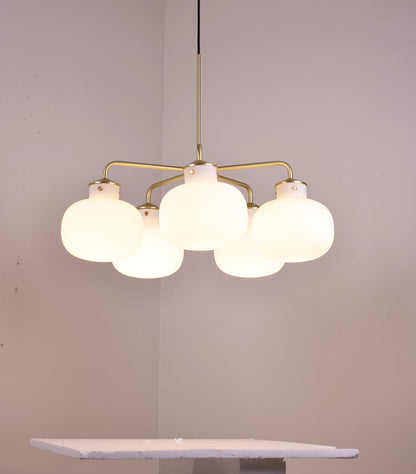 Modern Raito Opal Glass Chandelier - Nuvé
