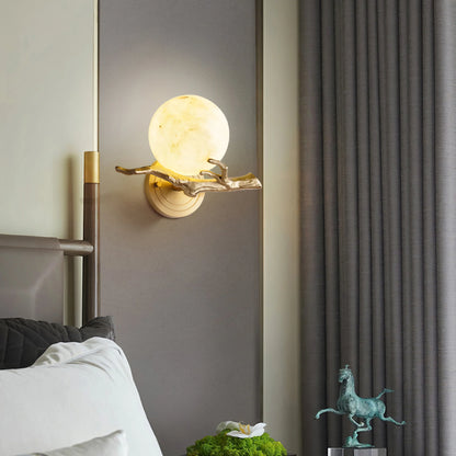 Retro Twigs Round Alabaster Wall Lamp - Nuvé