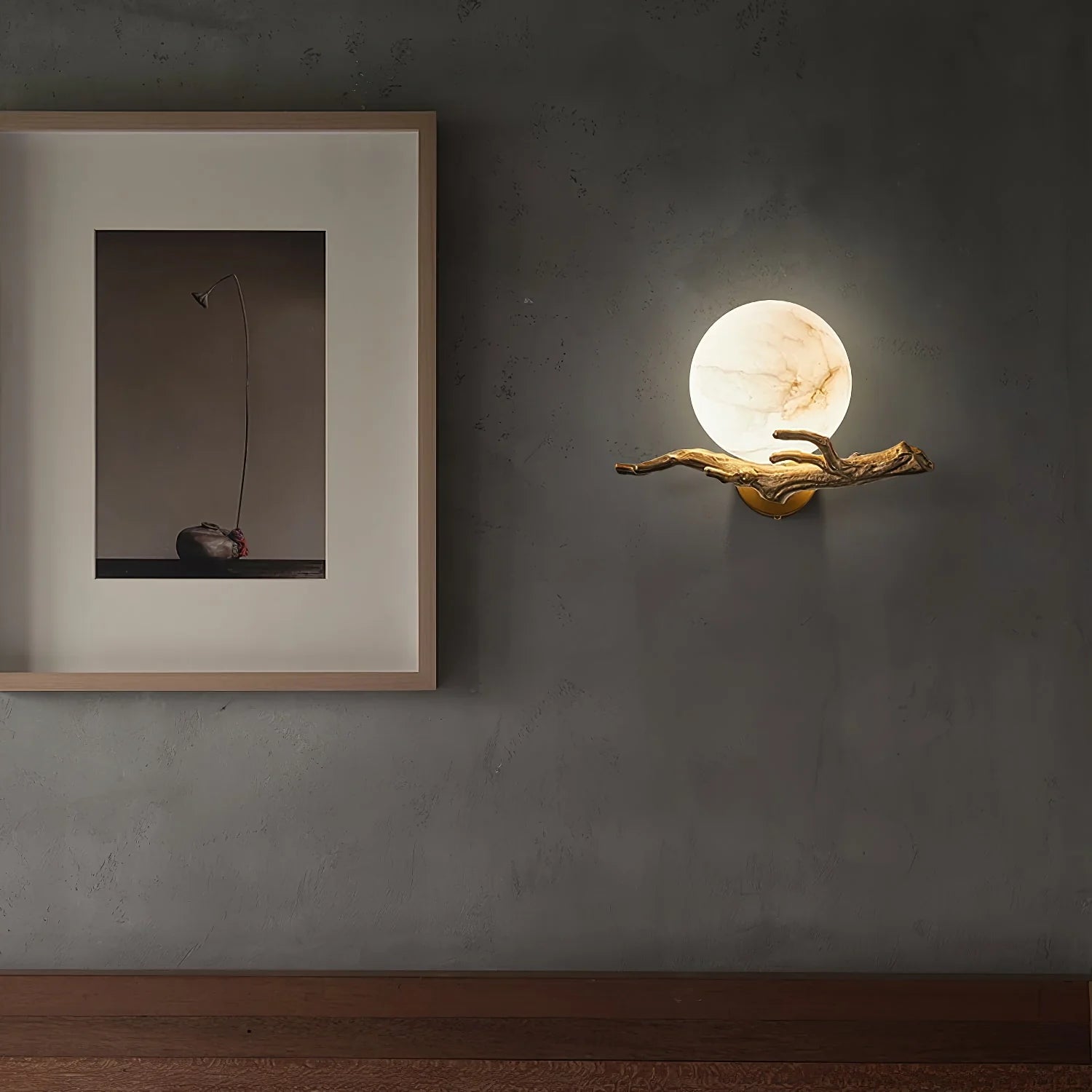 Retro Twigs Round Alabaster Wall Lamp - Nuvé