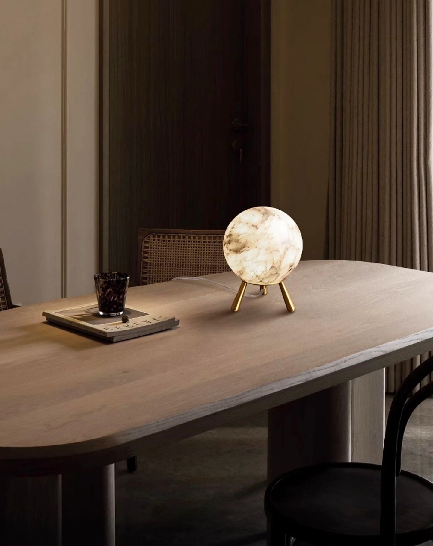 Romi Alabaster Table Lamp - Nuvé