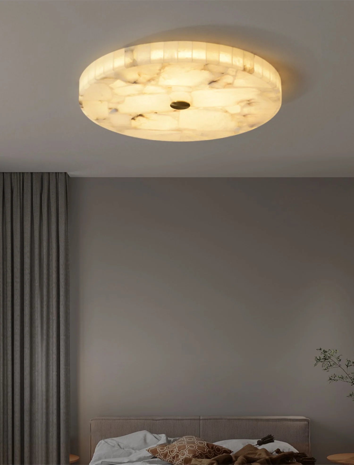 Alabaster Round Ceiling Lamp - Nuvé