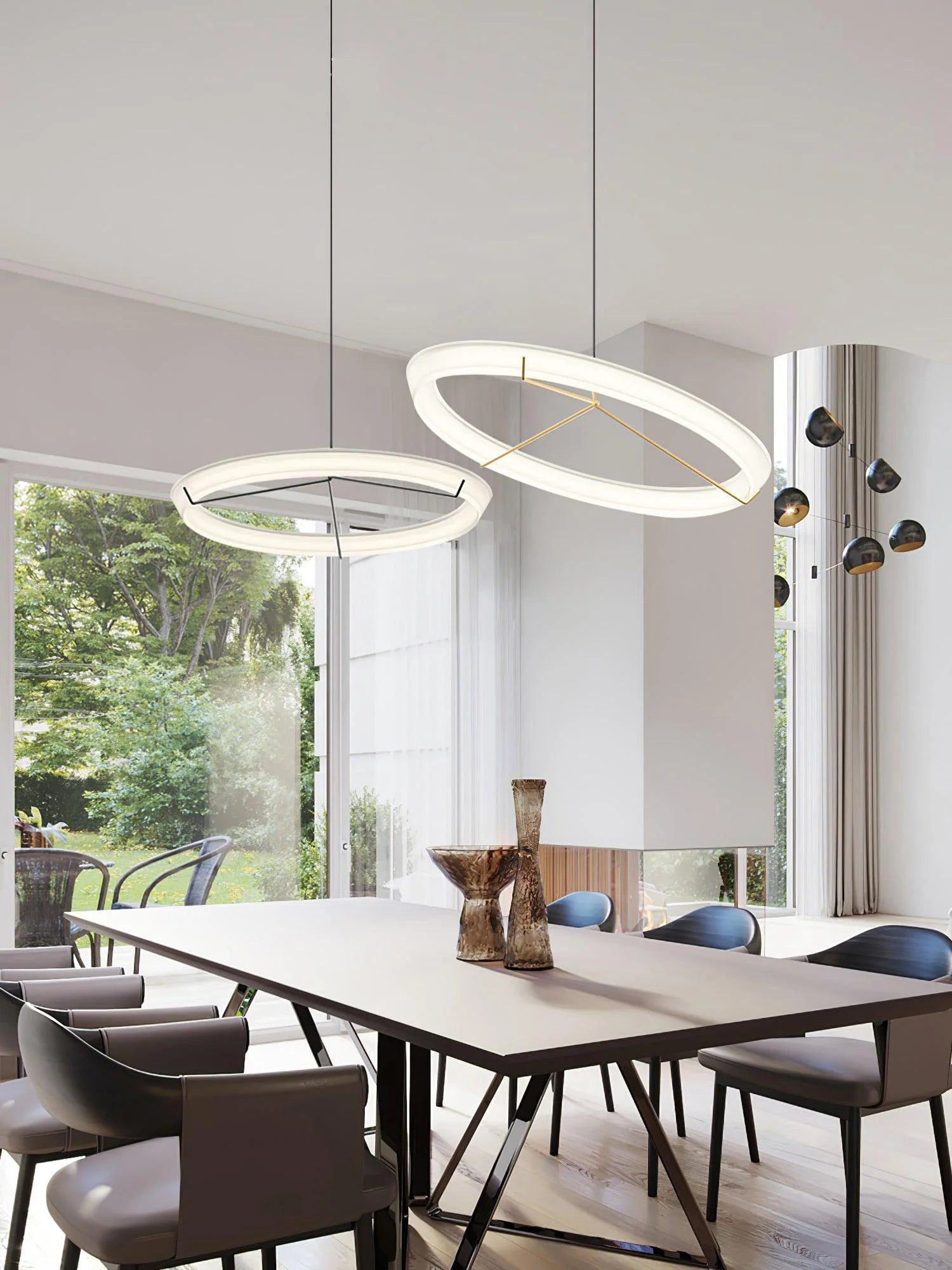 Round Vielle Acrylic Pendant Lamp - Nuvé