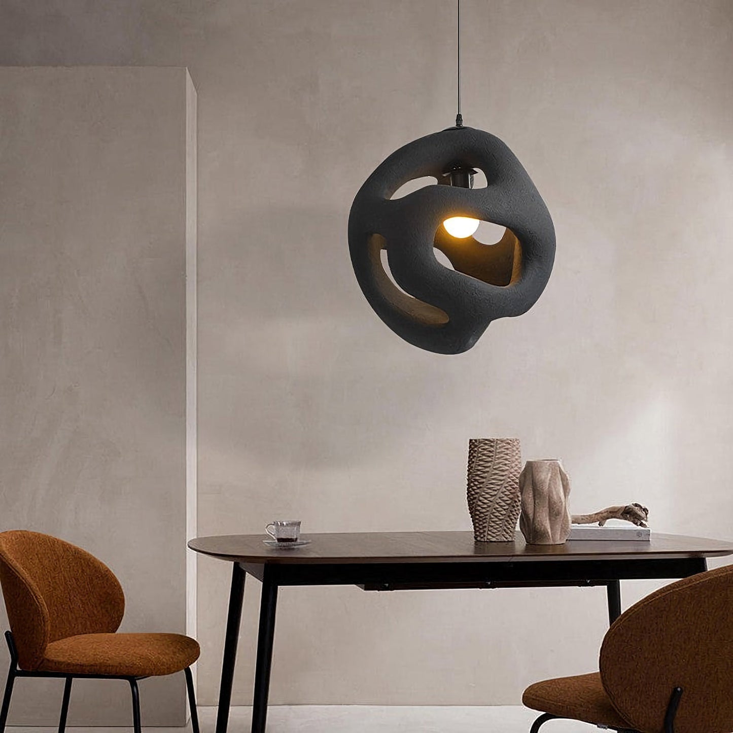 Round Hollow Pendant Lamp