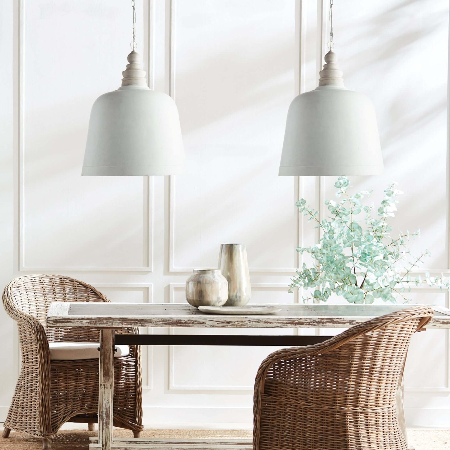 Rustic White Pendant Light for Farmhouse Kitchens - Nuvé