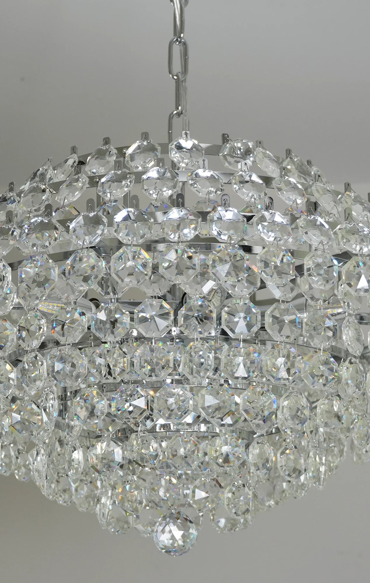 Sanger Glass Chandelier - Nuvé