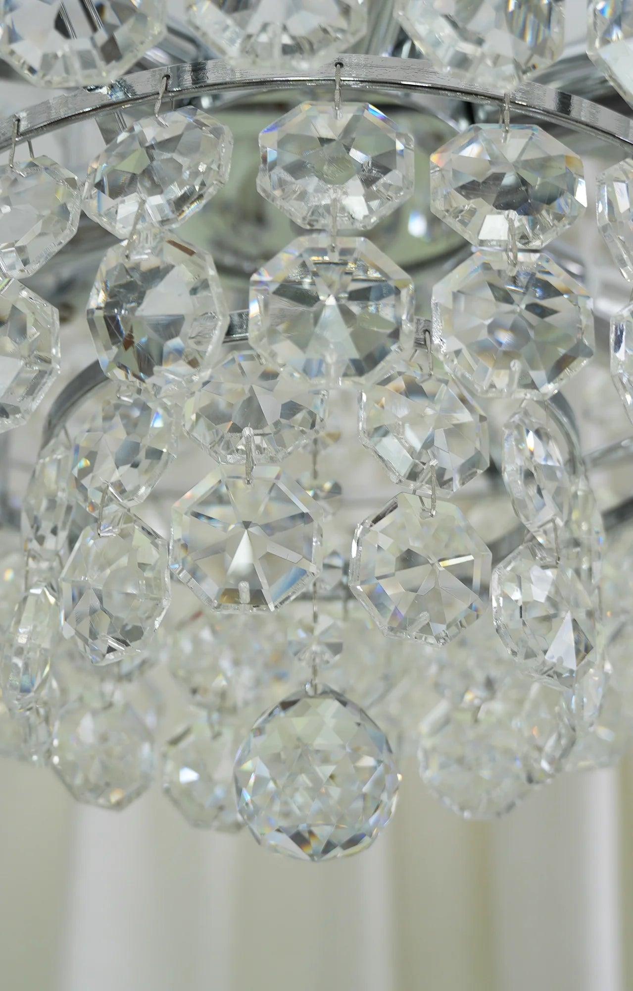 Sanger Glass Chandelier - Nuvé