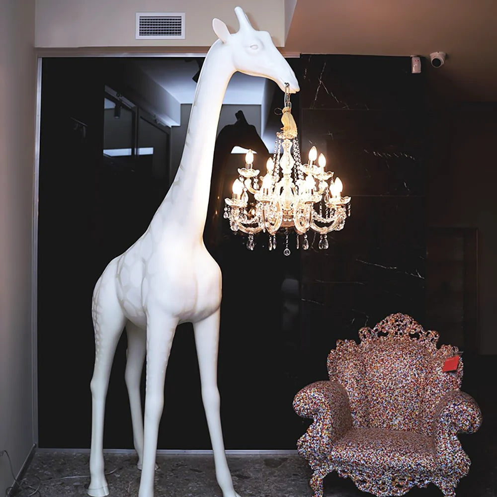 Sculpture Giraffe Floor Lamp - Nuvé