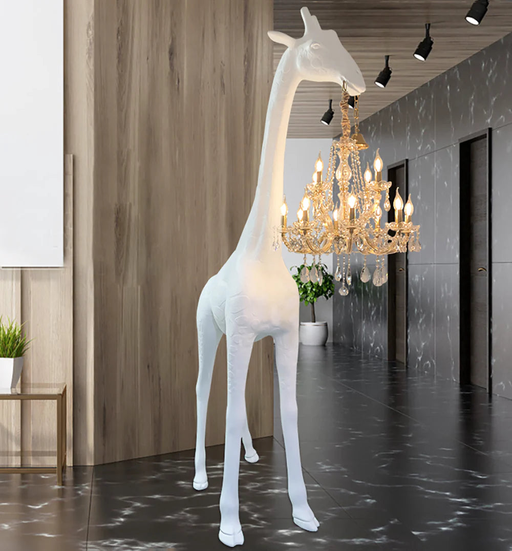 Sculpture Giraffe Floor Lamp - Nuvé