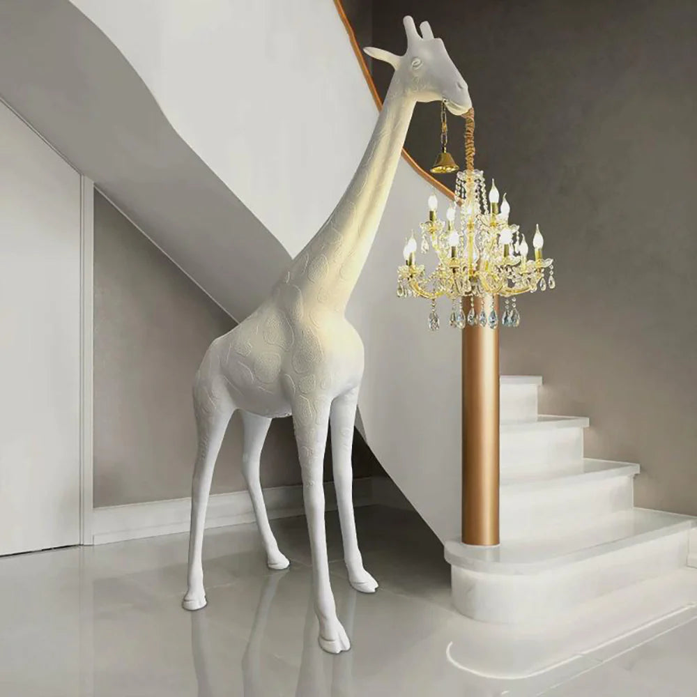 Sculpture Giraffe Floor Lamp - Nuvé