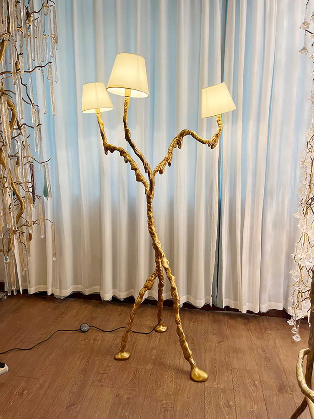 Sculpture Ines Floor Lamp - Nuvé